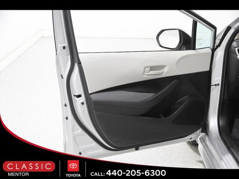 Certified 2023 Toyota Corolla LE w/ Carpet Mat Package (TMS) FWD image 4