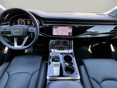 Used 2024 Audi Q7 3.0T Prestige AWD/4WD image 15