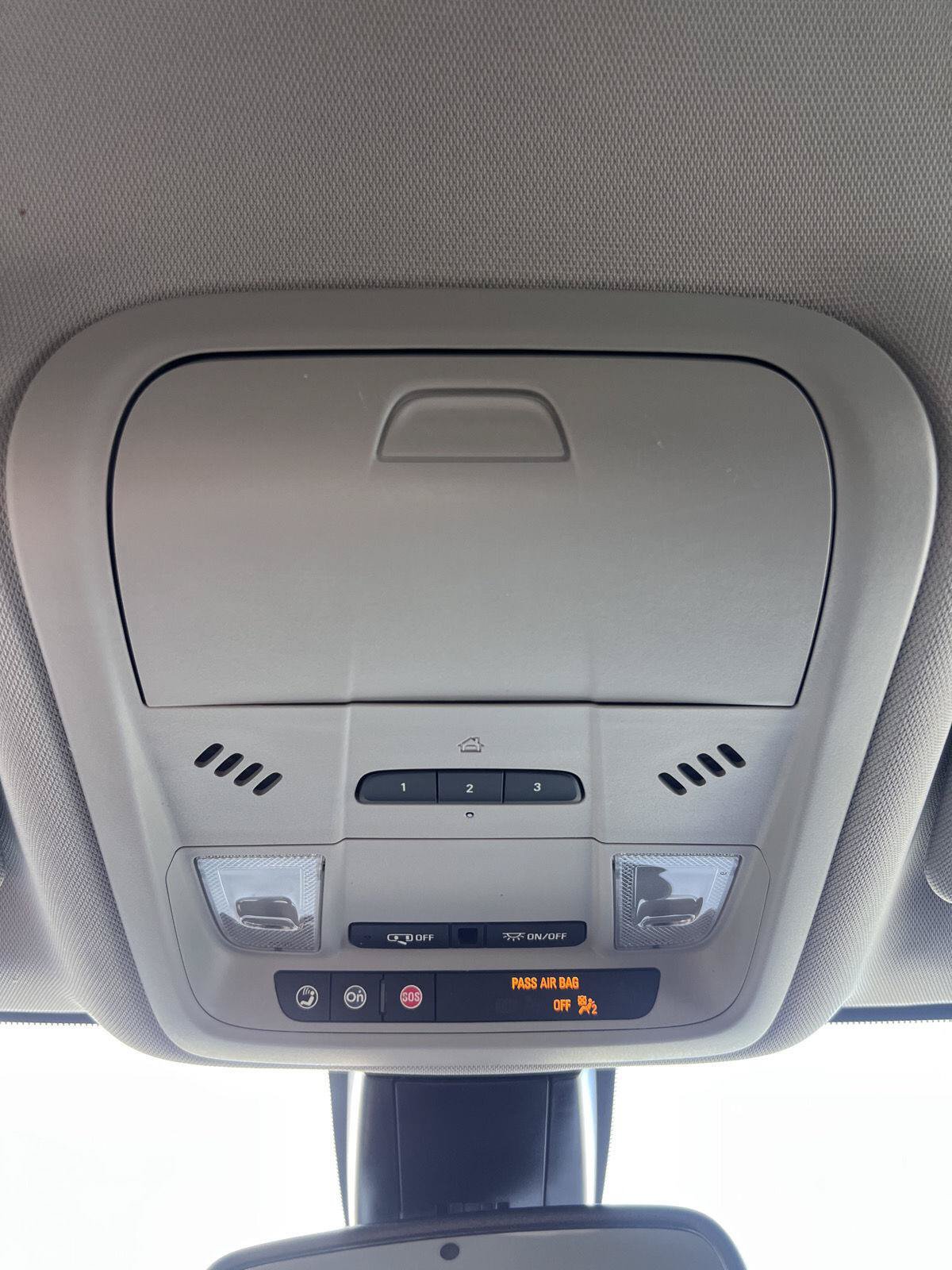 Used 2024 Chevrolet Blazer LT w/ Convenience Package FWD image 11