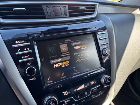 Used 2023 Nissan Murano SV image 20