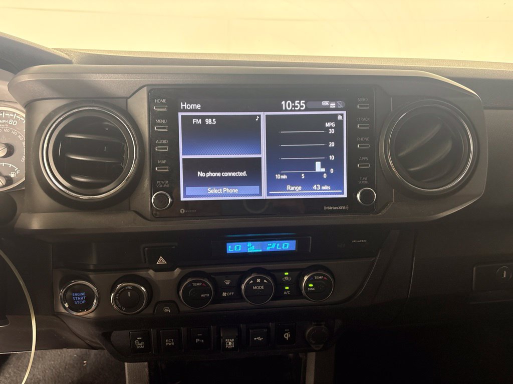 Used 2021 Toyota Tacoma TRD Off-Road w/ Technology Package AWD/4WD image 19