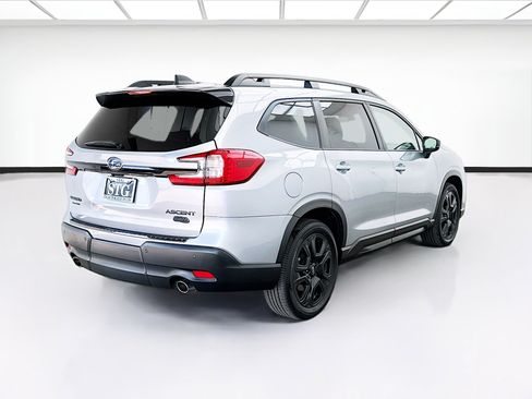 Used 2025 Subaru Ascent Onyx Edition AWD/4WD image 4