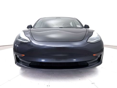 Used 2019 Tesla Model 3 Mid Range RWD image 14