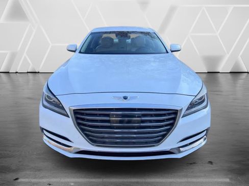 Used 2018 Genesis G80 3.8 RWD image 3