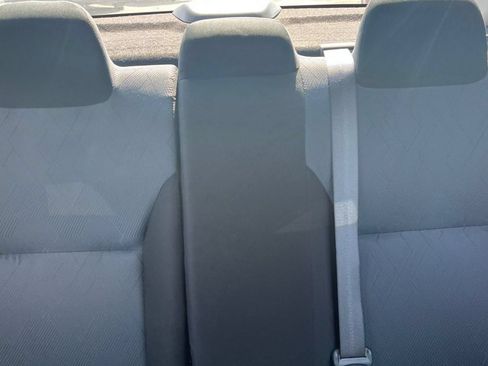 Used 2025 Nissan Versa SV FWD image 34
