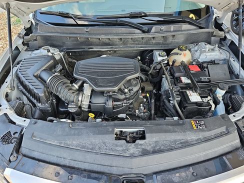 Used 2020 Cadillac XT6 Premium Luxury w/ LPO, Floor Liner Package AWD/4WD image 31