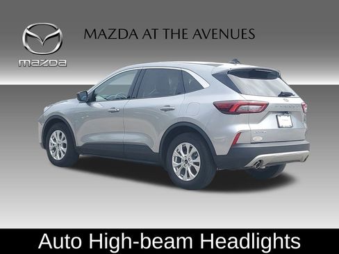 Used 2023 Ford Escape Active image 5