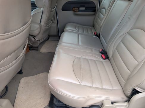 Used 2006 Ford F350 Lariat AWD/4WD image 9