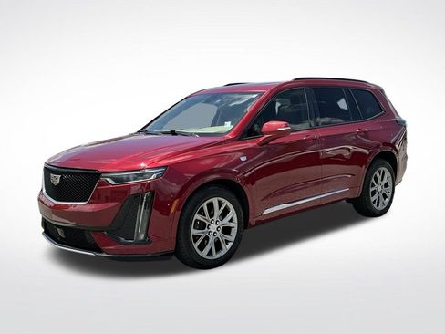 Used 2020 Cadillac XT6 Sport w/ Platinum Package AWD/4WD image 2