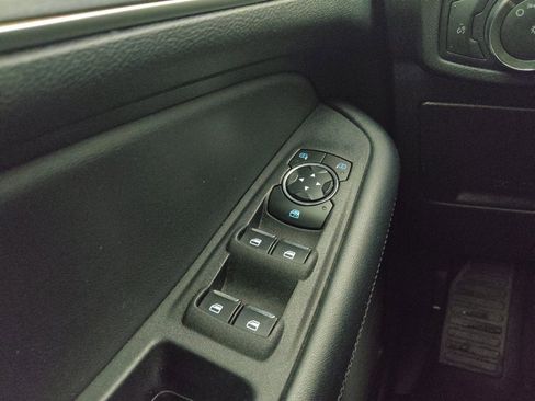 Used 2023 Ford Edge SEL image 27