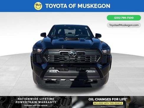 New 2025 Toyota Tacoma TRD Sport image 2