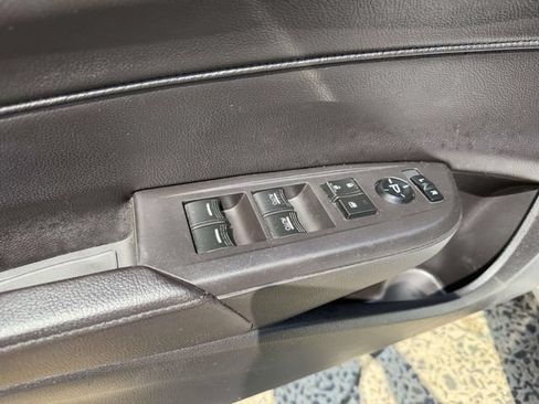 Used 2019 Acura ILX FWD image 19