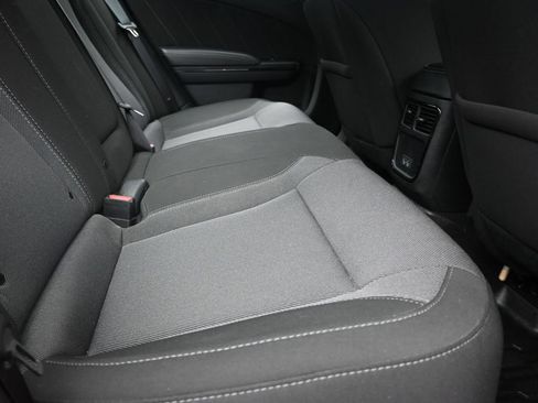Used 2022 Dodge Charger SXT w/ Blacktop Package AWD/4WD image 22