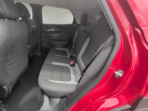 Used 2026 Chevrolet TrailBlazer LT w/ Convenience Package image 18