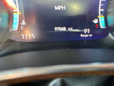 Used 2022 Chrysler Pacifica Limited FWD image 33