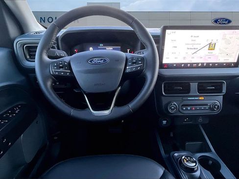 New 2025 Ford Maverick Lariat w/ Black Appearance Package image 17