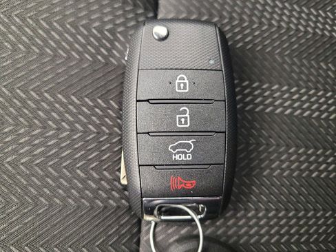 Used 2021 Kia Sportage LX FWD image 32