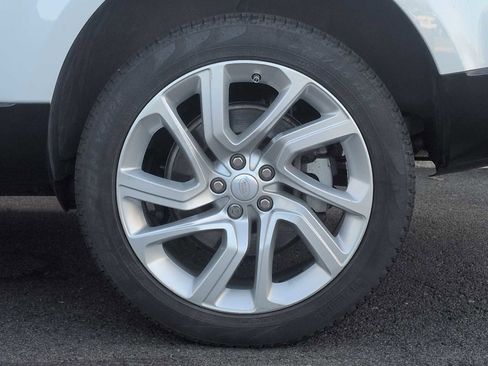 Used 2019 Land Rover Range Rover Sport HSE image 14