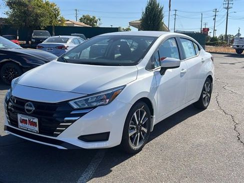 New 2025 Nissan Versa SV w/ Trunk Package image 1
