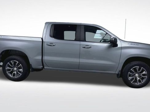 Used 2023 Chevrolet Silverado 1500 LT AWD/4WD image 11