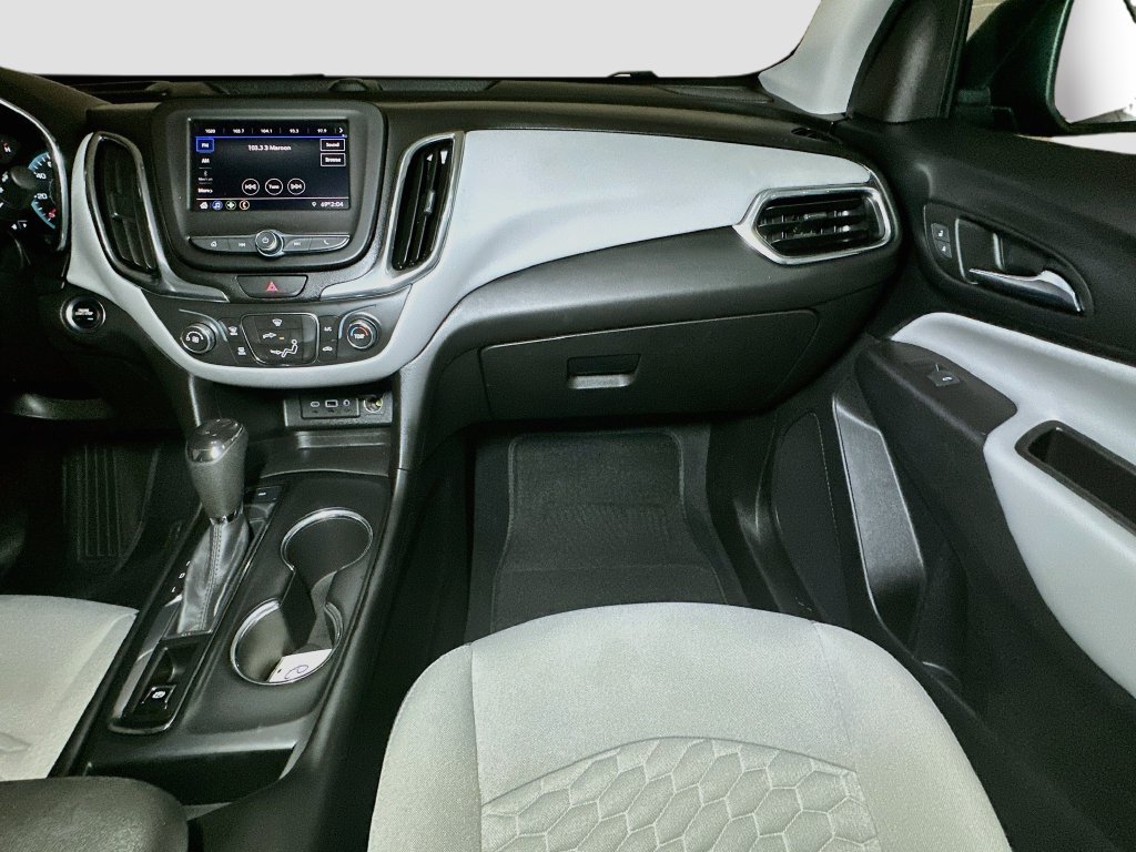 Used 2021 Chevrolet Equinox LS w/ LS Convenience Package AWD/4WD image 24
