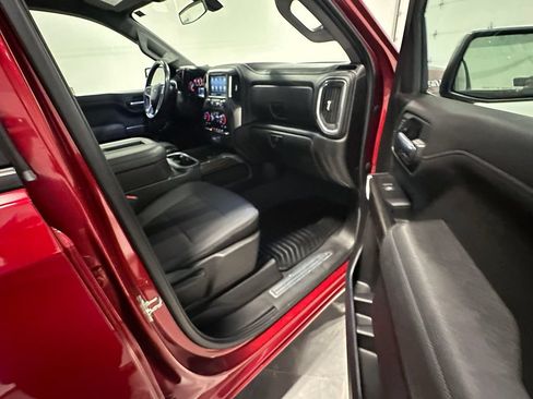 Used 2022 Chevrolet Silverado 1500 RST AWD/4WD image 24