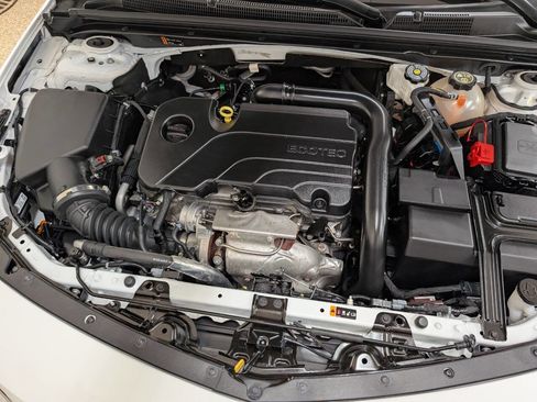 Used 2023 Chevrolet Malibu LT w/ LT True North Edition FWD image 8