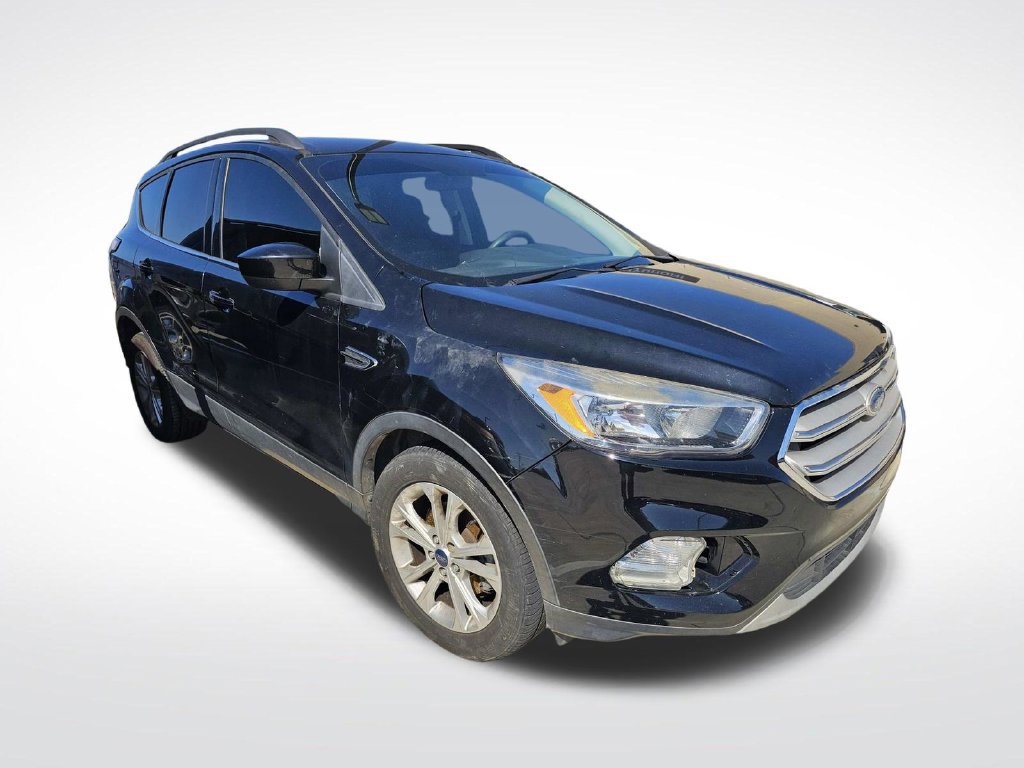 Used 2018 Ford Escape SE w/ SE Sync 3 Package FWD image 2