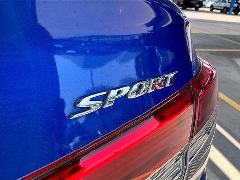 Certified 2023 Honda Civic Sport image 10