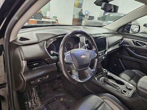 Used 2019 Chevrolet Traverse RS AWD/4WD image 13