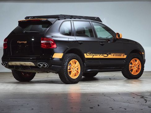 Used 2010 Porsche Cayenne S Transsyberia image 5