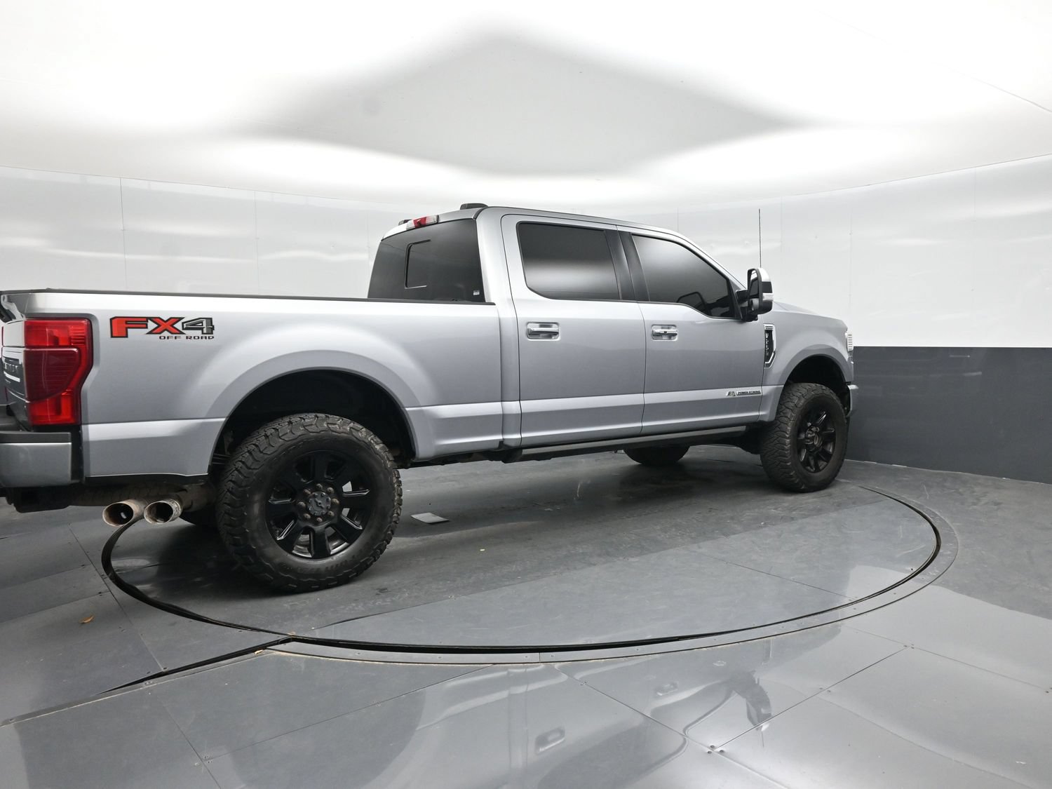 Used 2022 Ford F250 Platinum AWD/4WD image 11