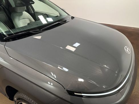 Used 2025 Hyundai Kona SEL AWD/4WD image 54
