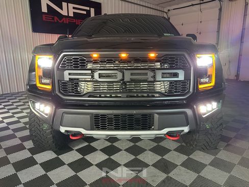 Used 2018 Ford F150 Raptor w/ Equipment Group 802A Luxury image 61