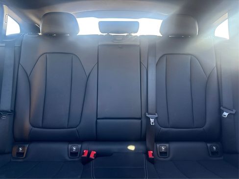 Used 2022 BMW X4 xDrive30i w/ M Sport Package image 12