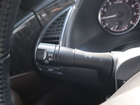 Used 2024 Nissan Armada Platinum w/ Captain's Chairs Package image 24