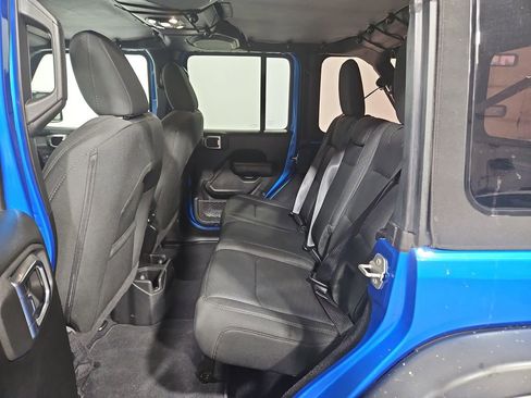 Used 2022 Jeep Wrangler Unlimited Sport AWD/4WD image 24