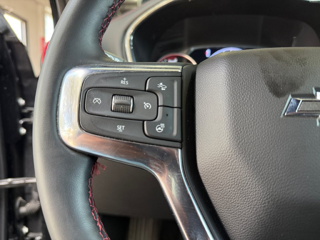 Used 2025 Chevrolet Blazer RS FWD image 24