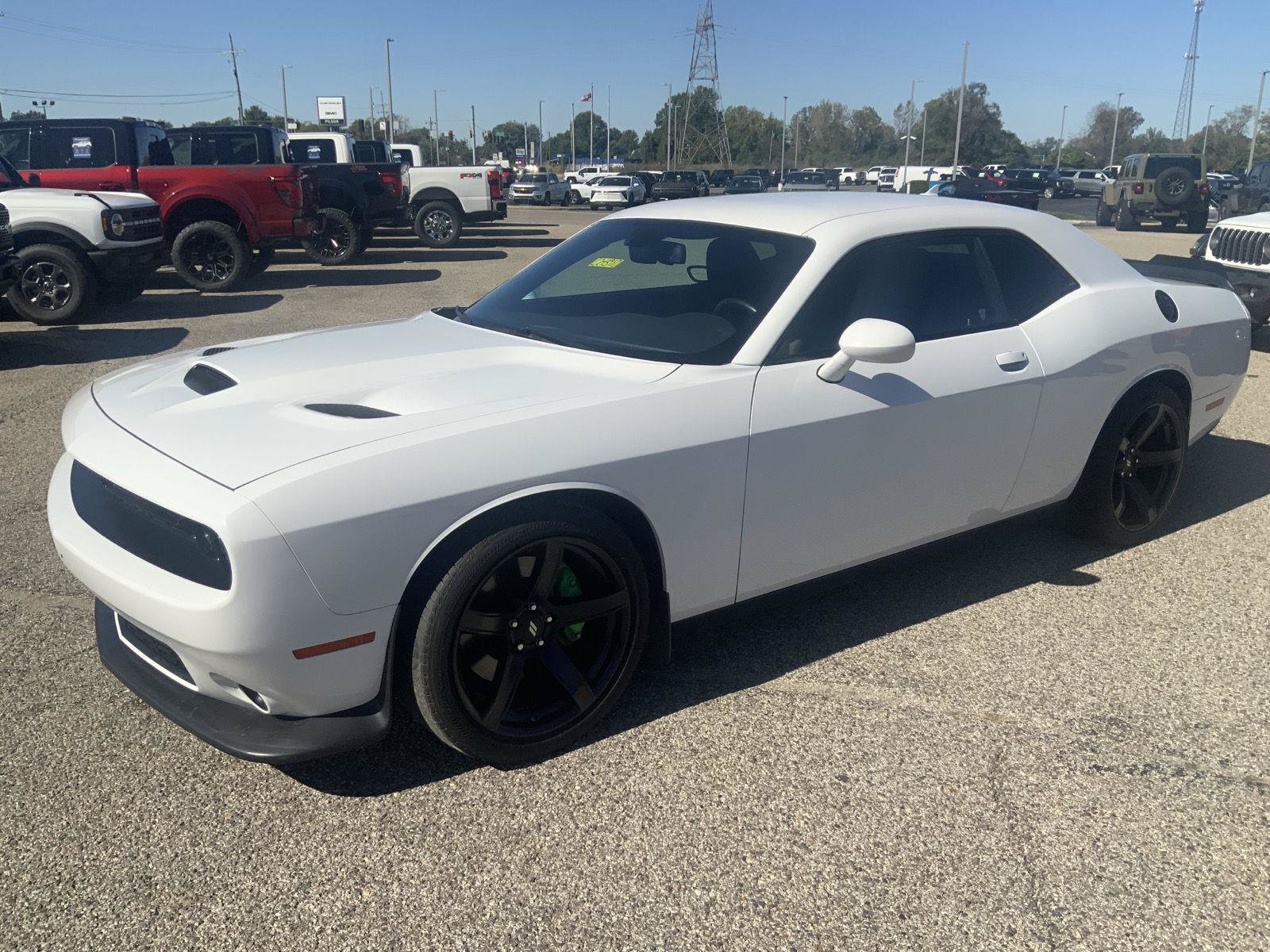 Used 2019 Dodge Challenger R/T Scat Pack w/ Driver Convenience Group RWD image 8
