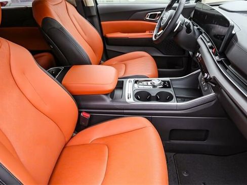 New 2026 Kia Carnival SX image 19