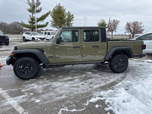 New 2026 Jeep Gladiator Sport image 18