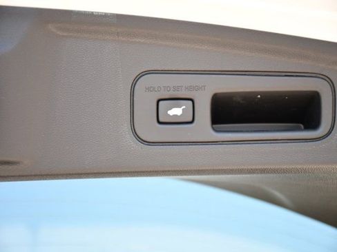 Used 2026 Acura MDX SH-AWD w/ Advance Package image 37
