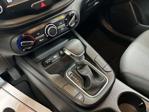 Certified 2023 Kia Soul LX image 17