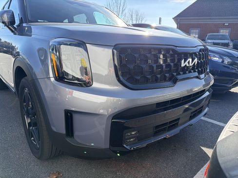 Used 2024 Kia Telluride SX X-Line image 2