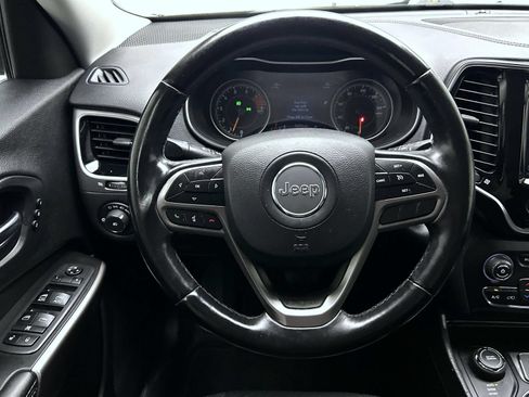 Used 2019 Jeep Cherokee Limited AWD/4WD image 12