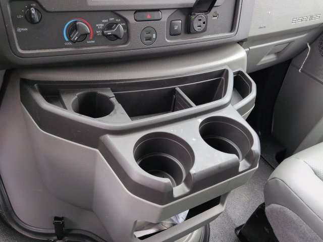 New 2027 Ford E-350 and Econoline 350 Super Duty w/ Power Equipment Group RWD image 17