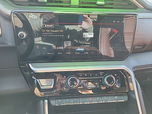 Used 2022 GMC Sierra 1500 Denali Ultimate image 10