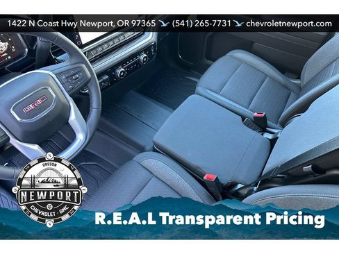 New 2026 GMC Sierra 1500 Elevation w/ LPO, Elevation Black Package AWD/4WD image 10