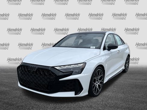 New 2026 Audi RS 3 image 5