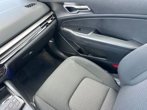 New 2026 Kia Sportage S image 27